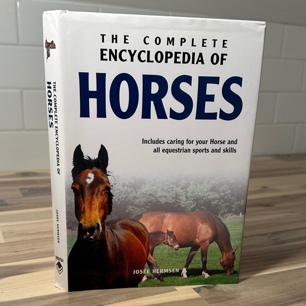 The Complete Encyclopedia of Horses vintage coffee table hard cover book